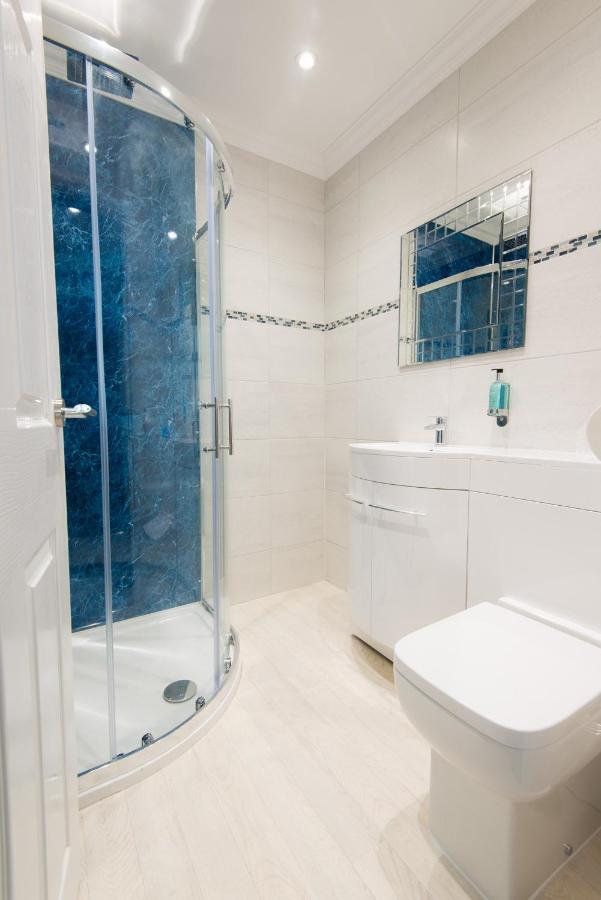 קמייס ביי Gwesty Gadlys Hotel מראה חיצוני תמונה