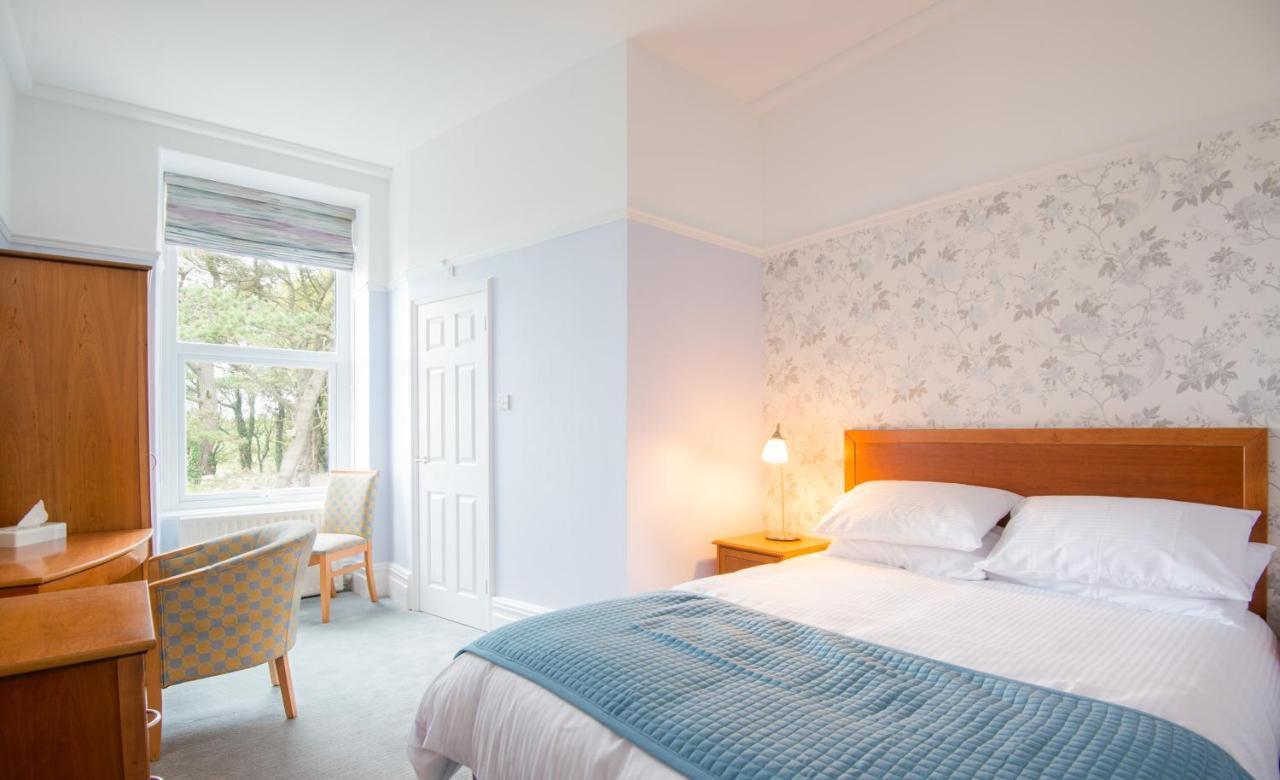 קמייס ביי Gwesty Gadlys Hotel מראה חיצוני תמונה